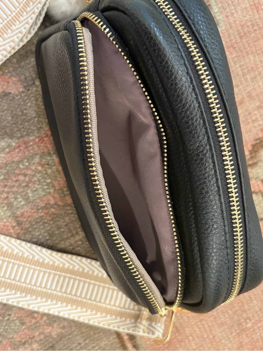 Pom Pom London Mayfair Crossbody Bag in Black Leather / includes 3 straps! - Picture 5 of 8